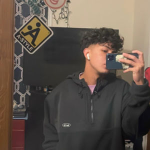 Meet your Posher, Christopher